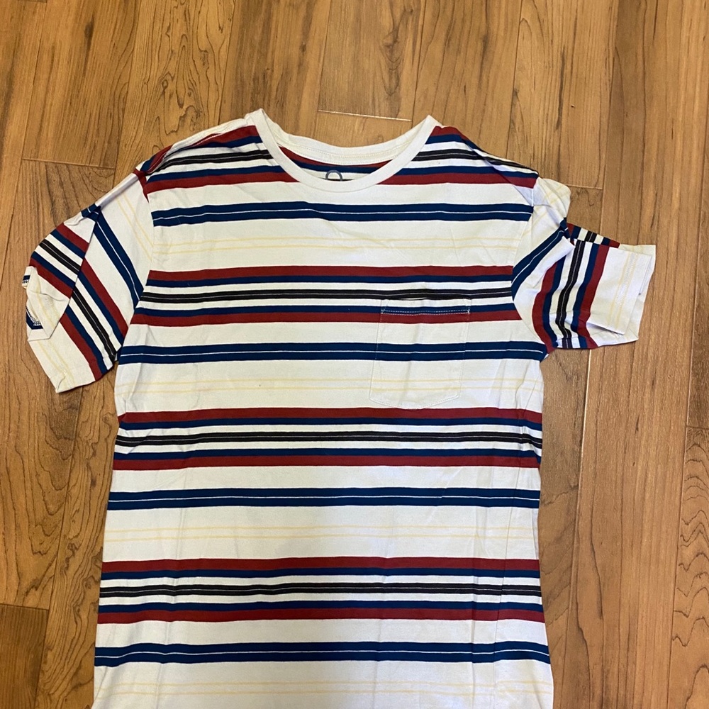 Men’s stylish striped t-shirt from REI